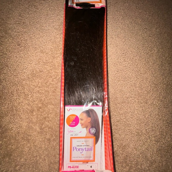 Vivica A Fox Draw String Ponytail Pocketbun Extension With Natural Yaki PB Alice - Picture 2 of 8
